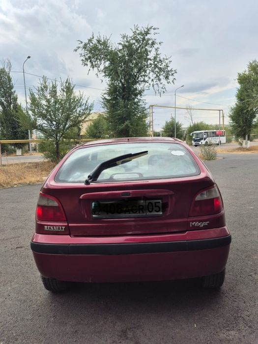 Продам Renault megane 2001 года