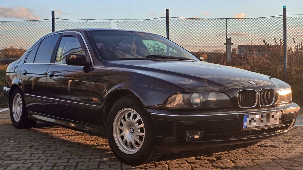 BMW 523I E39 1996
