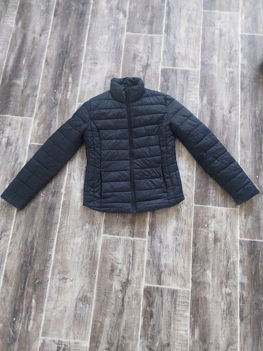 Продам куртки не дорого