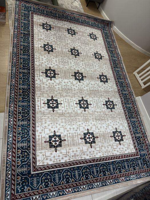 Ковер абсолютно новый