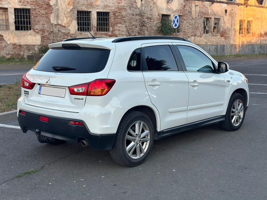 MITSUBISHI ASX 2011 — imagine 3