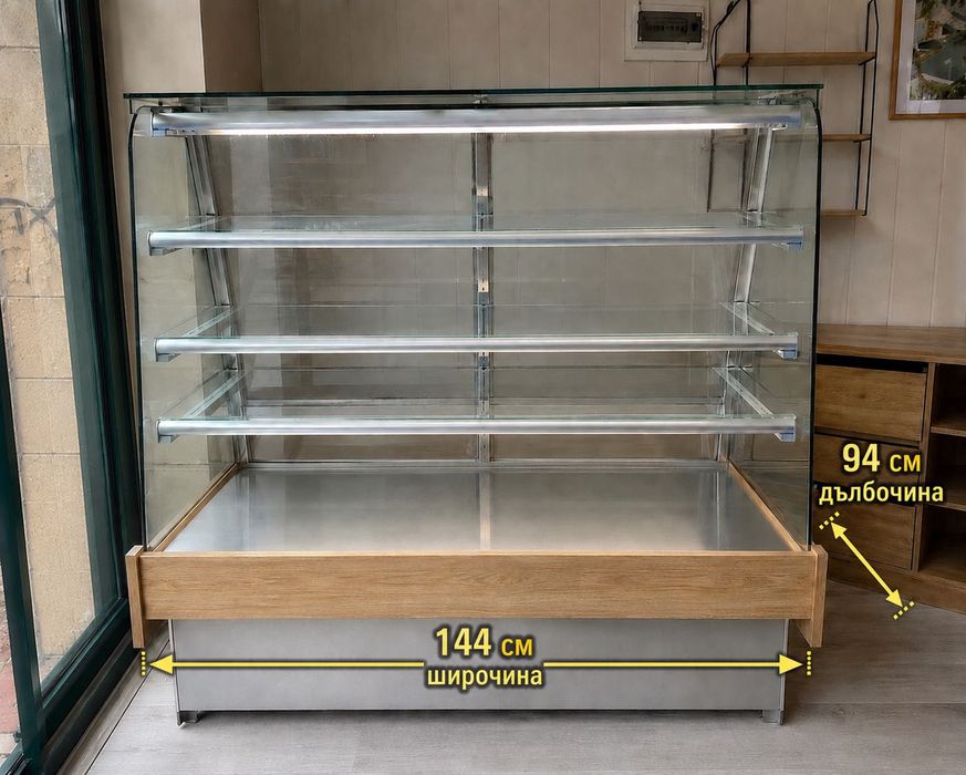 Хладилна витрина за торти с LED