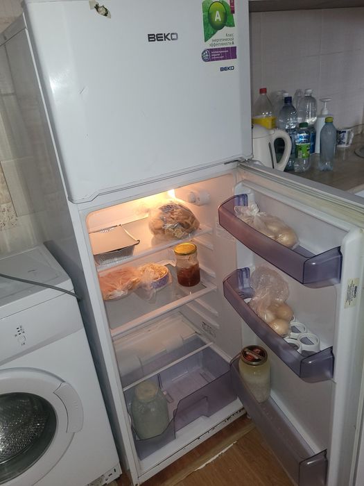 Продам Холодильник б.у