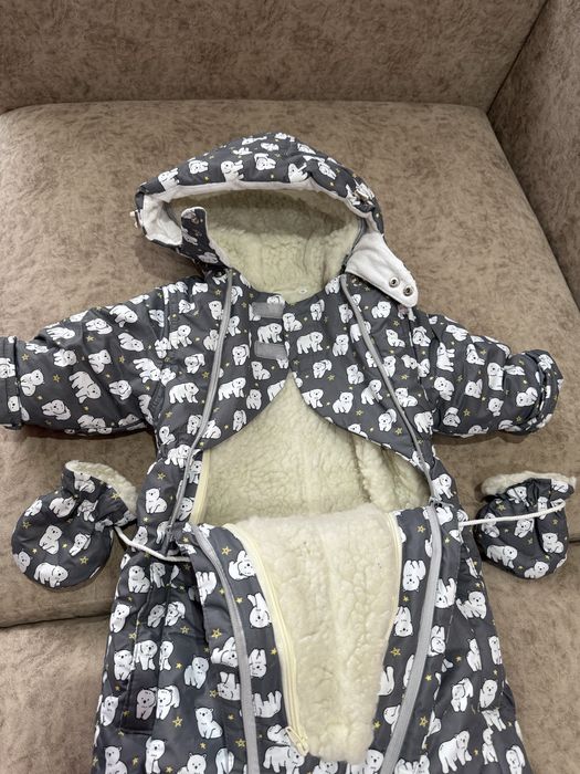 Продам детский комбинезон зима