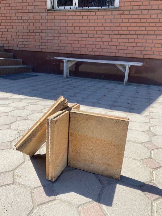 Срочно Продам кирпич