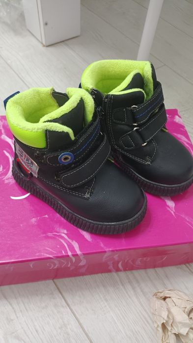 Детский обувь 2000