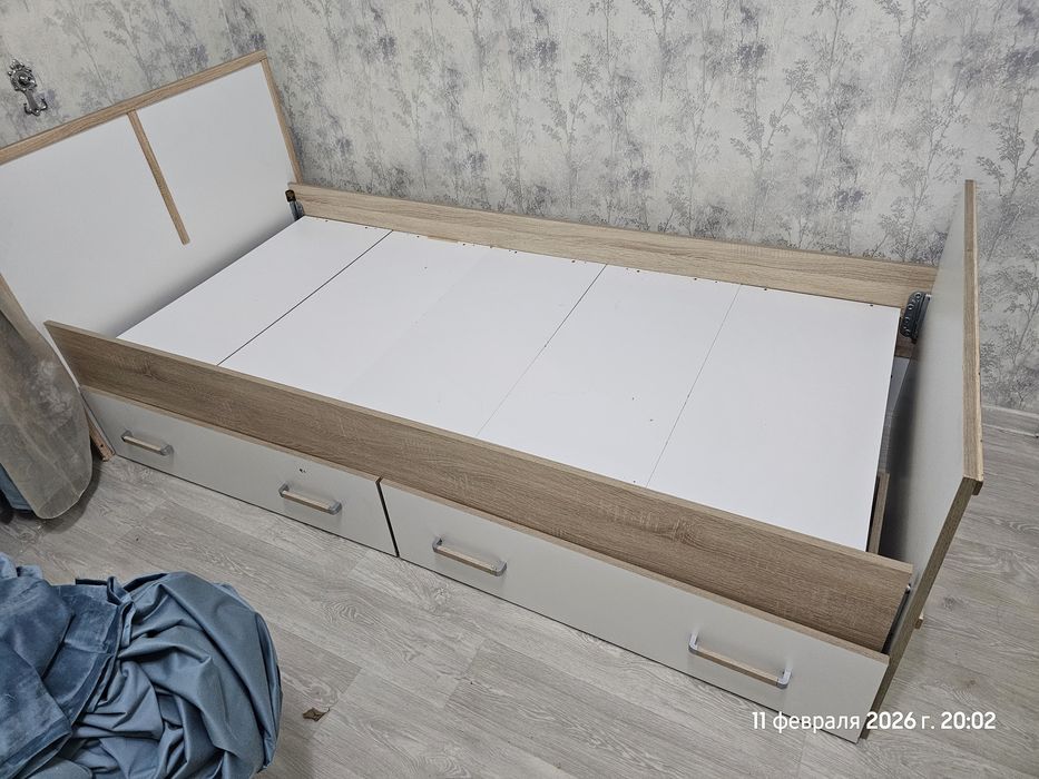 Кровать односпальная