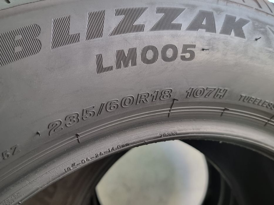 "Dot 23" 235/60/18 Bridgestone 4Броя: 600лв 6.5мм