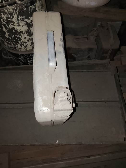 Канистерла 20литр и 10литр састаяния бомба