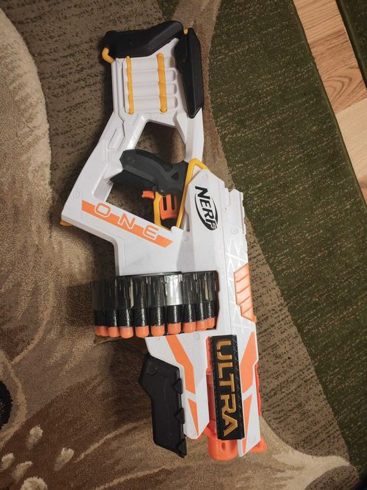 Pusca nerf ultra elite one electrica