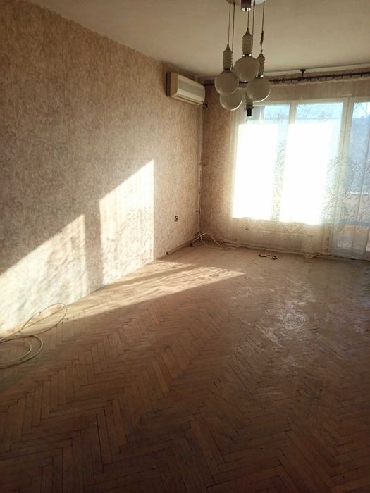 Продава се Двустаен апартамент в Казанлък - 75 кв.м за 1564 €/кв.м - Снимка #6