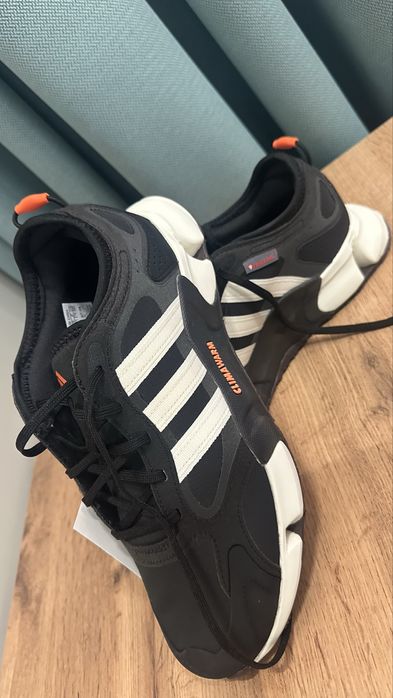 Кросовки спортивные Addidas