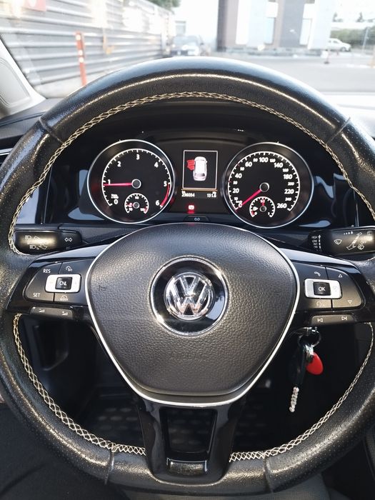 VOLKSWAGEN Golf 2014 — imagine 5