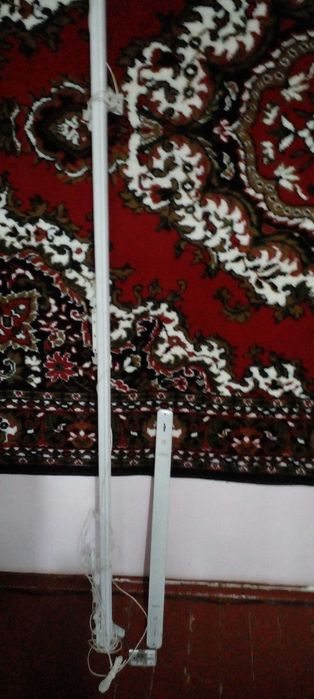 Люминесцентные лампы Освещение дневное. 5 шт: 120 и 77 см!