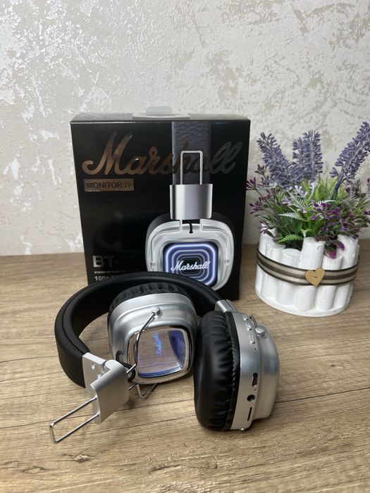 Наушин накладные Marshall MANITOR IV