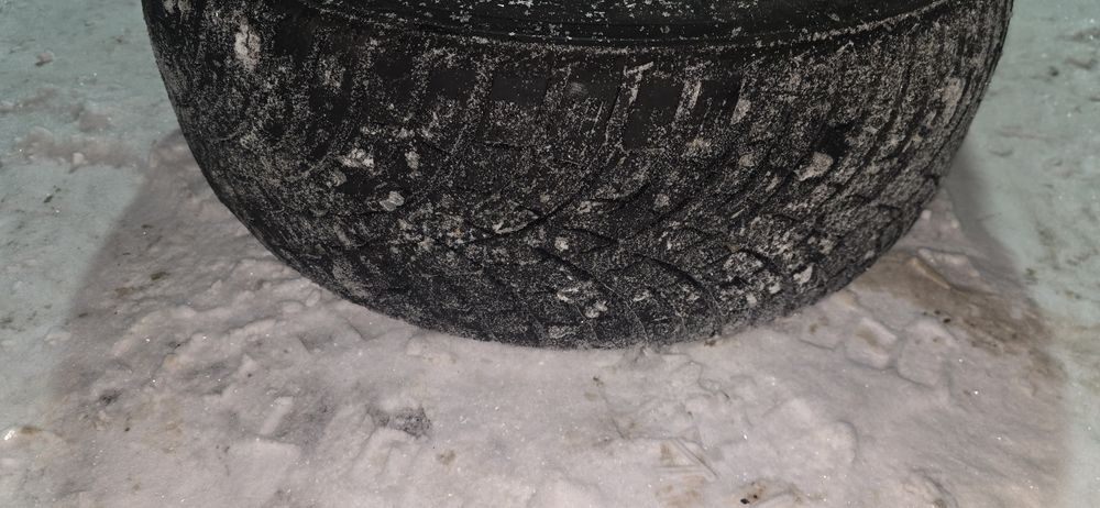 Продаю резину б/у