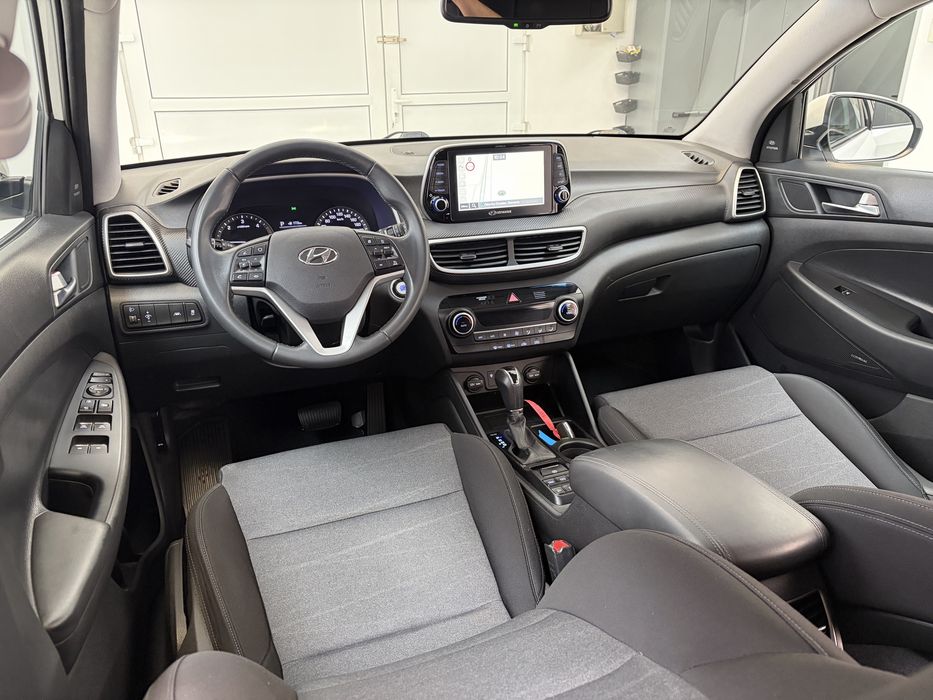 Hyundai Tucson 2019 | 1.6D-136CP | Navi | Faruri Led | Camera | 170.000Km