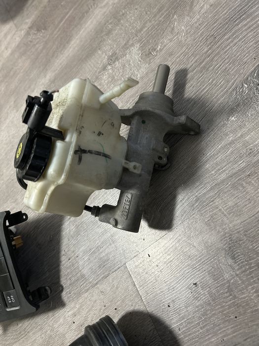 Pompa frana vw golf 6 2.0 tdi