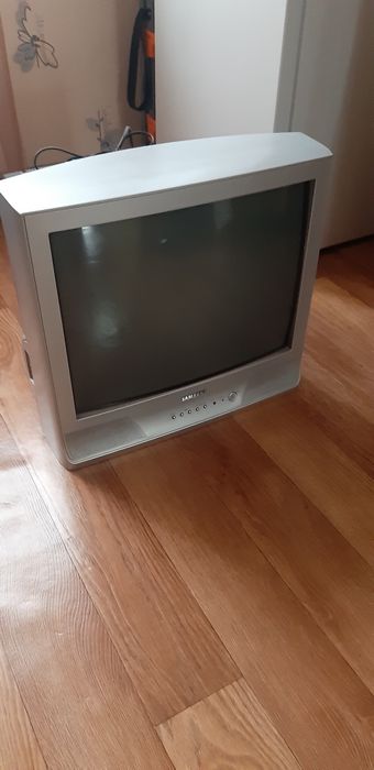 Продам телевизор