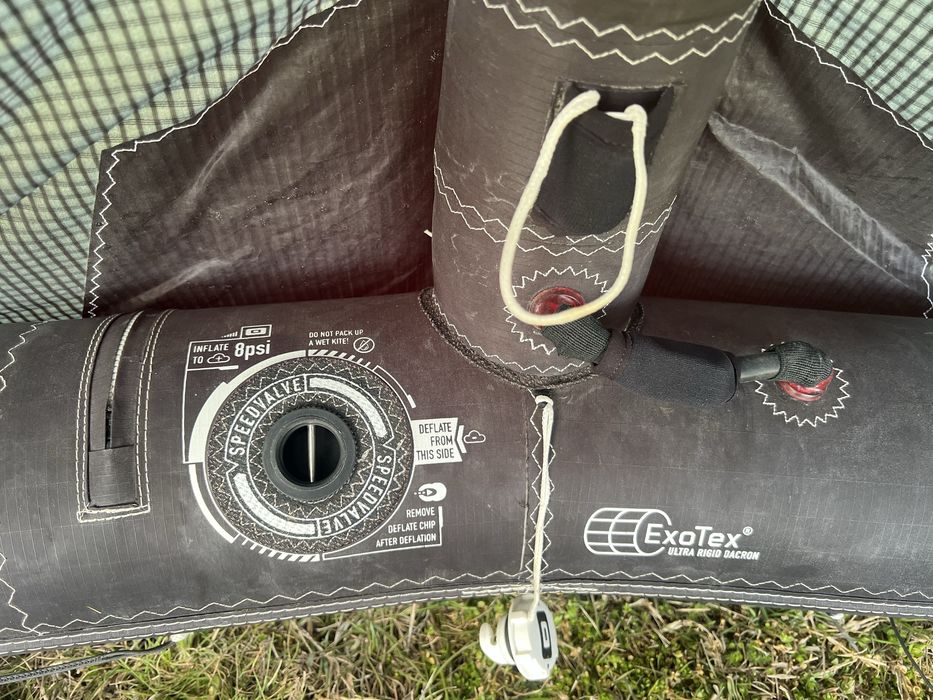 Kite-kitesurfing: Core Gts 6 9m si 12m + bara Core Sensor 2 Pro