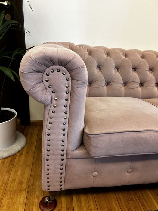 Set canapele model Chesterfield culoare roz pudra