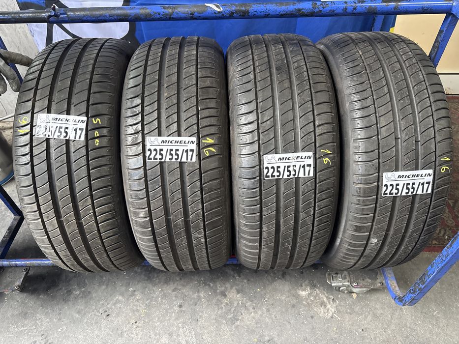 225/55/17 Michelin