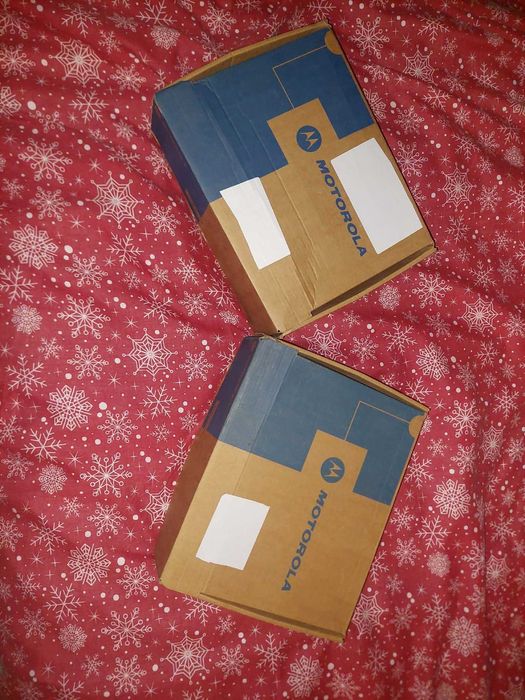 Statii radio portabile profesionale Motorola CP040 noi in cutie