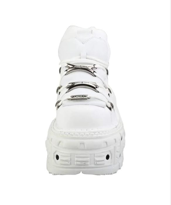 Ботинки в стиле New Rock, новые, 40 размер