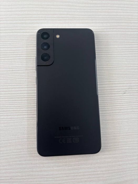 Продам Samsung s22+