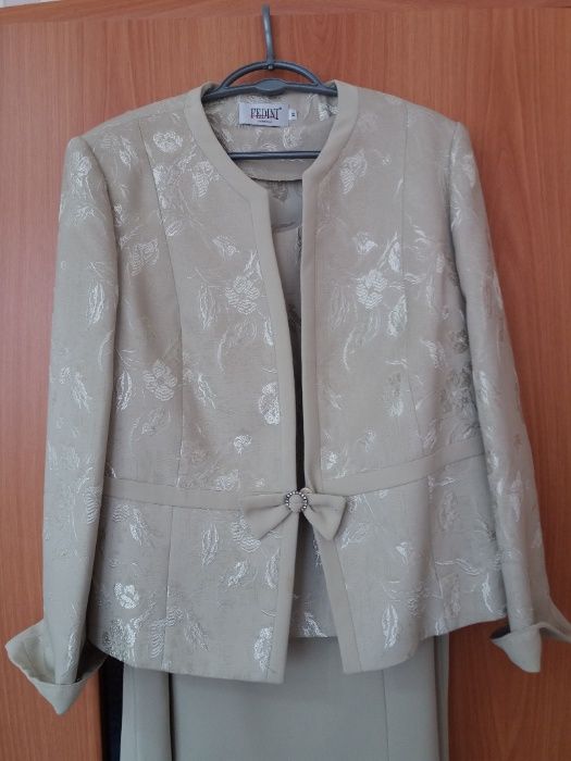 Костюм вечерний, тройка