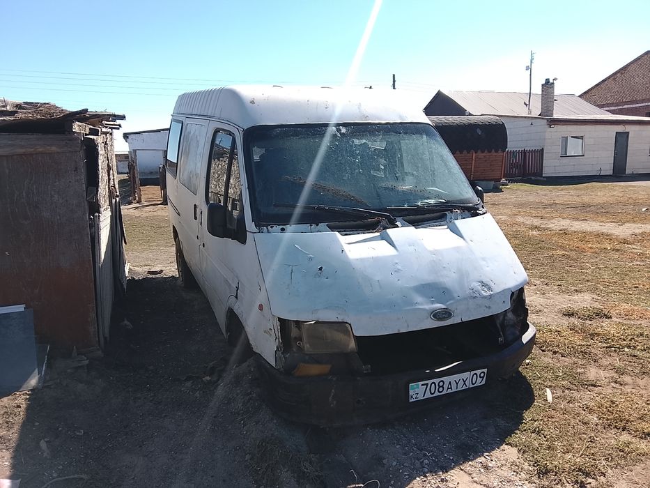 Запчасти форд танзит ,доки