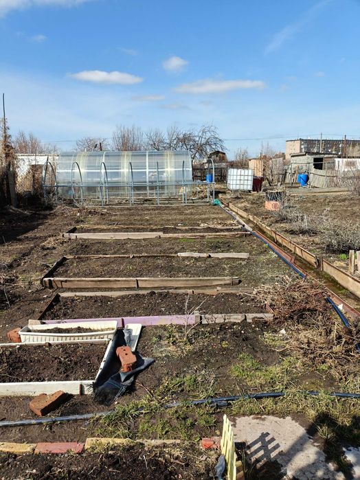 Дача в городе с баней и теплицей, 7 линия