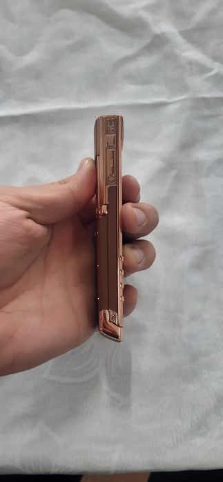 VERTU S-202010     .