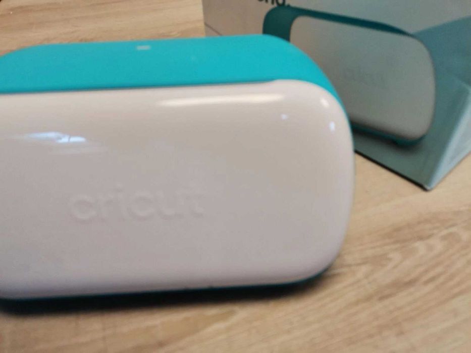 Режещ плотер Cricut Joy
