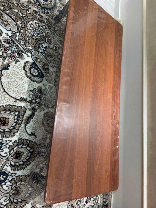 Журнальный столик