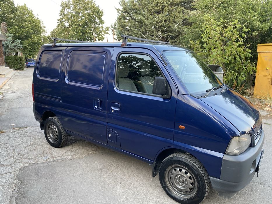Suzuki  Carry 1.3  ДЕСЕН ВОЛАН!!!