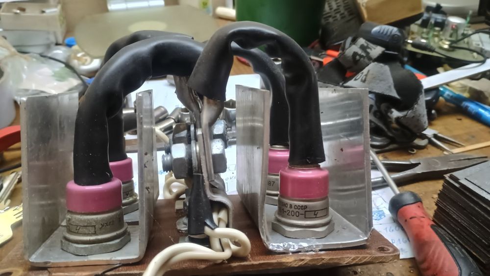 Диоди силови нови