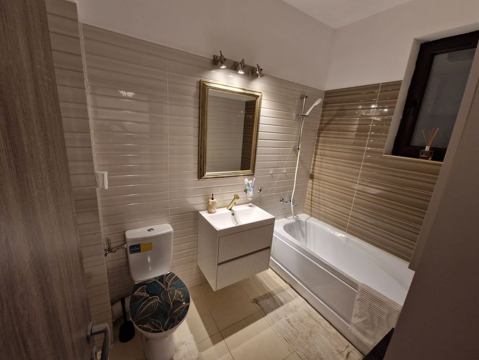 Apartament 3 camere Otopeni, 23 August