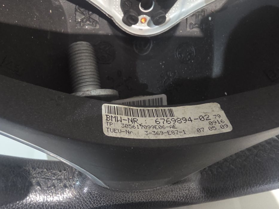Volan sport BMW E90 E91 E92 E93 E87 E81 piele comenzi airbag