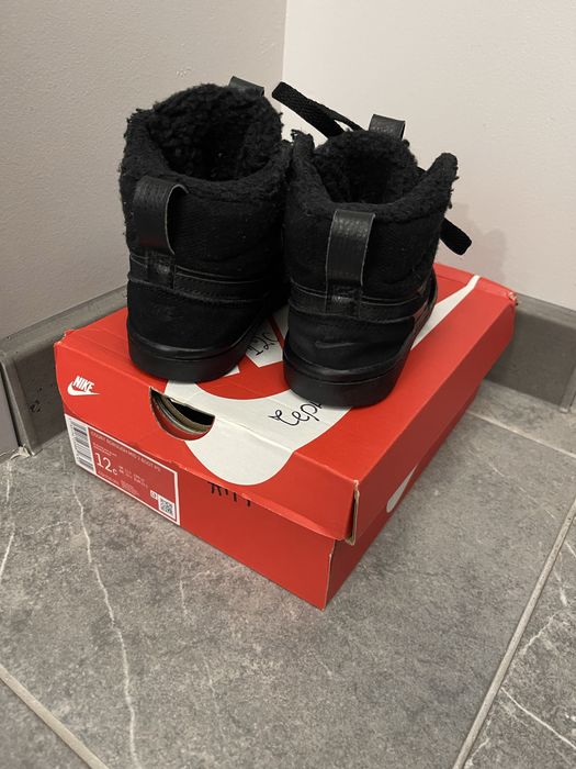 Детски боти Nike