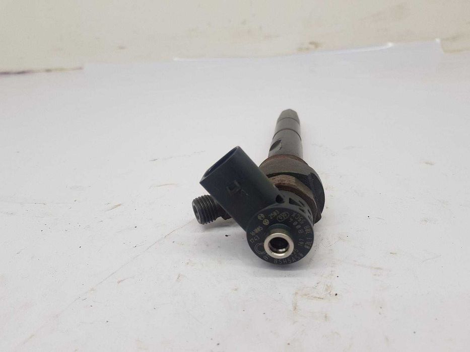 Injector Seat Altea 2.0 TDI cod 03L130855CX