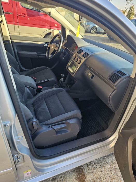 VOLKSWAGEN Touran 2008 — imagine 4