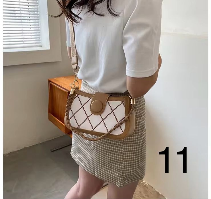 Дамска чанта елегантна малка лятна дръжка