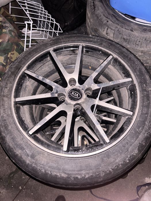 Диск R16 стояли на Киа-Рио.