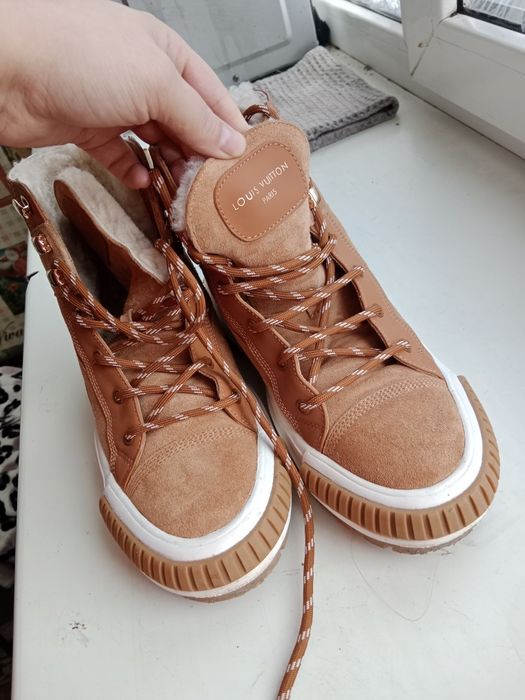 Продаю Обувь Луйвитон