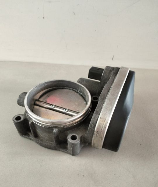 Clapeta accelerație 2.5i / 3.0i 1354751694604 / 7516946 BMW Seria 5