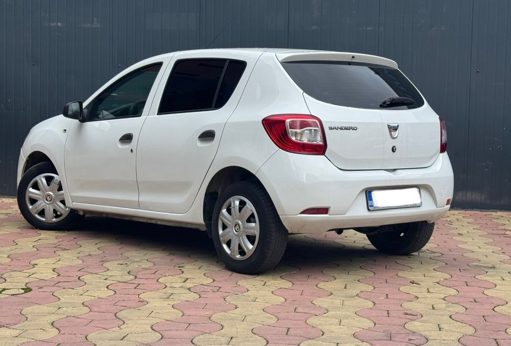 Dacia sandero 1.2 benzina cu gpl