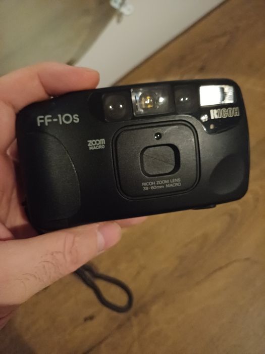Aparat foto pe film RICOH FF10S