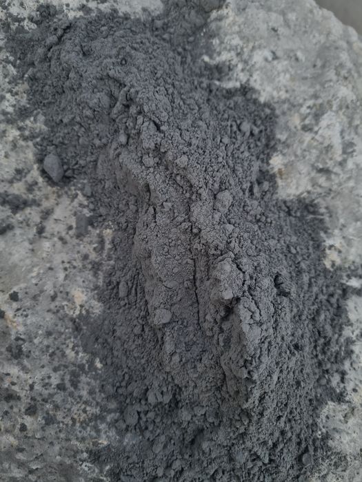 Kroshka qora sifatli