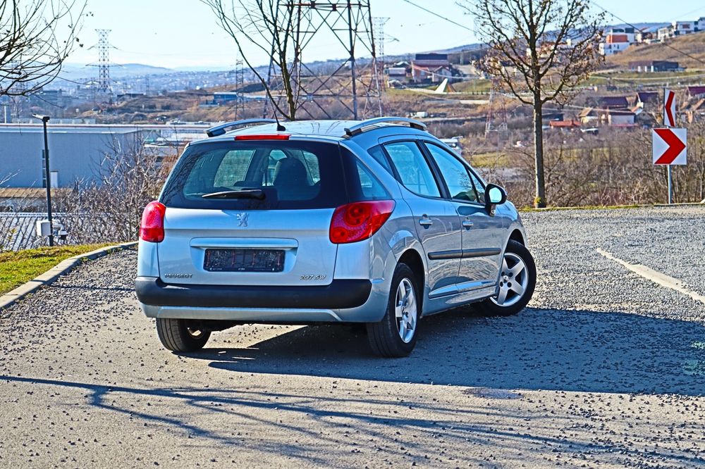 Peugeot 207 SW 1.4i  Euro5- Economic si Fiabil